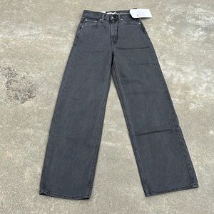 NWT Levi’s Wellthread High Loose Grey Jeans